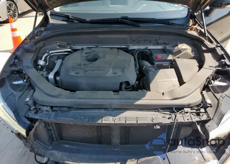 2019 Volvo Xc60 T5 Inscription from USA, damaged, VIN LYV102DL7KB322306